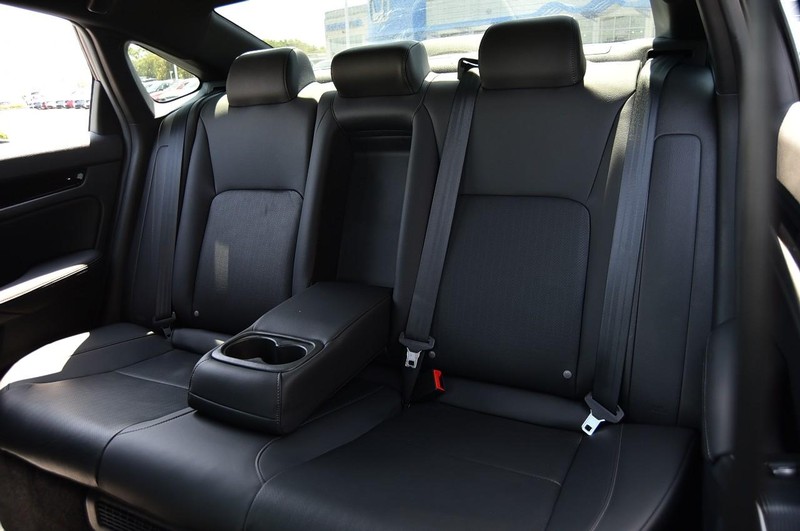 Honda Civic Sedan Hybrid Vehicle Image 24