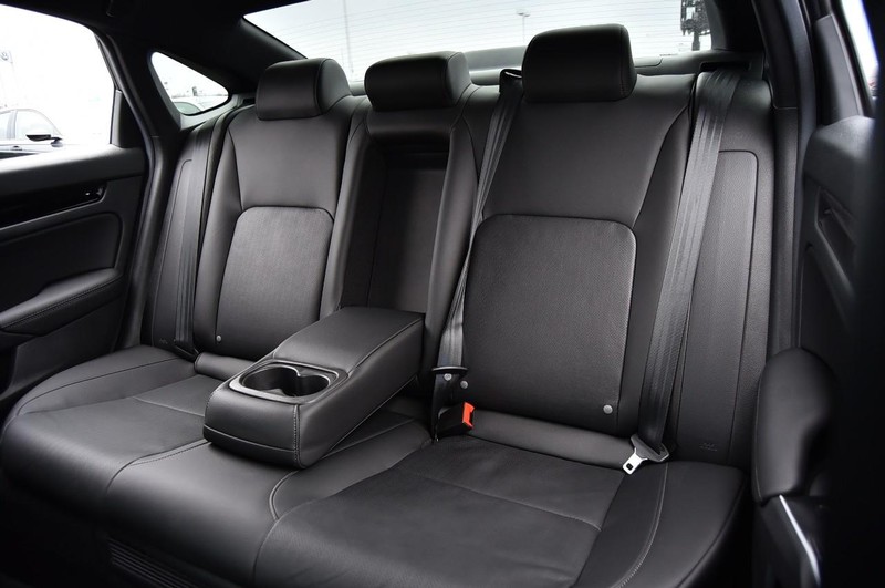 Honda Civic Sedan Hybrid Vehicle Image 25