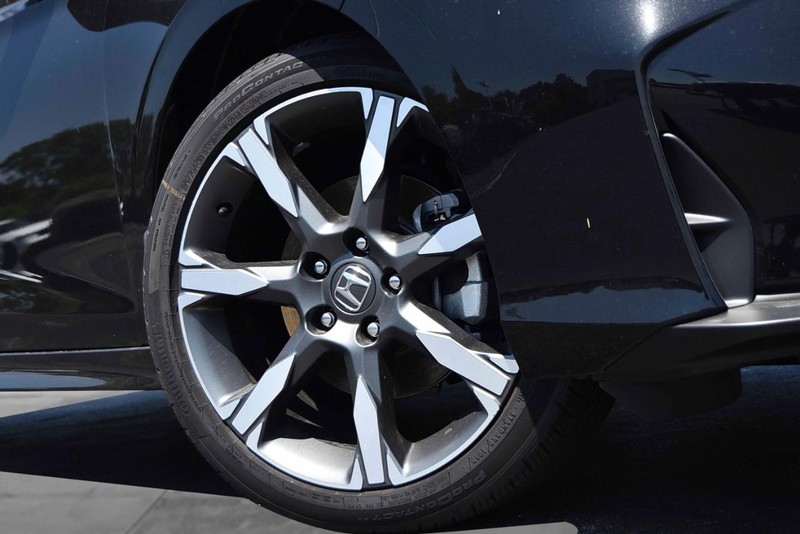 Honda Civic Sedan Hybrid Vehicle Image 03