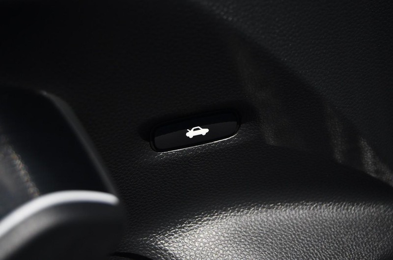 Honda Civic Sedan Hybrid Vehicle Image 09