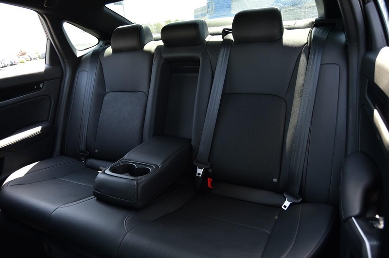Honda Civic Sedan Hybrid Vehicle Image 24