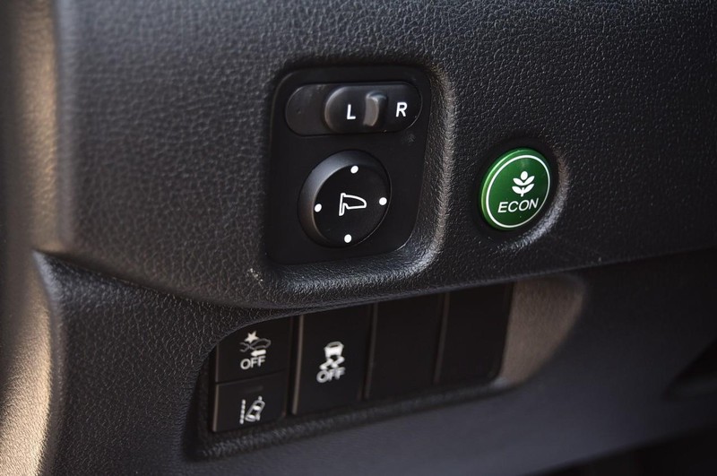 Honda Pilot Vehicle Image 12