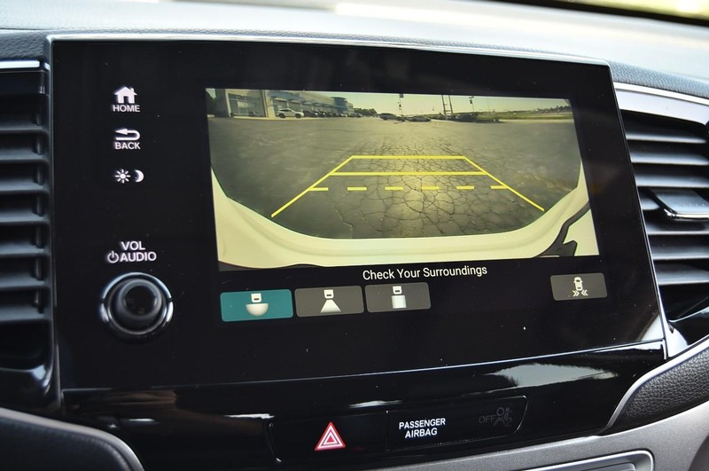 Honda Pilot Vehicle Image 14
