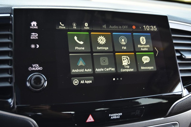 Honda Pilot Vehicle Image 15