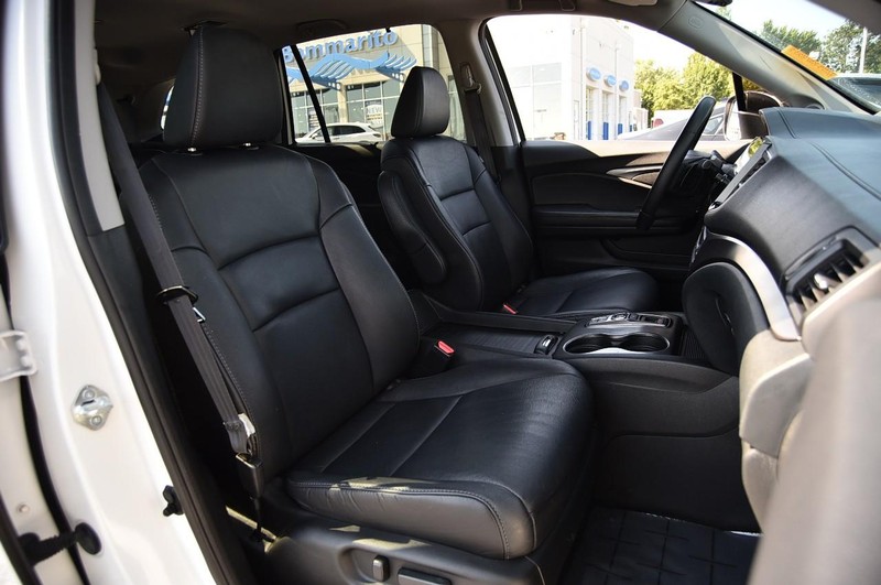 Honda Pilot Vehicle Image 24