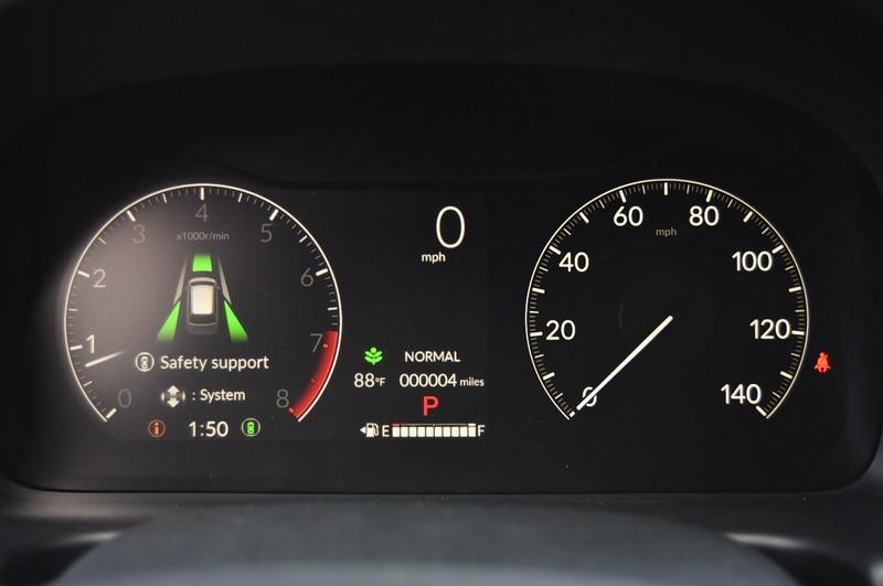 Honda Odyssey Vehicle Full-screen Gallery Image 12