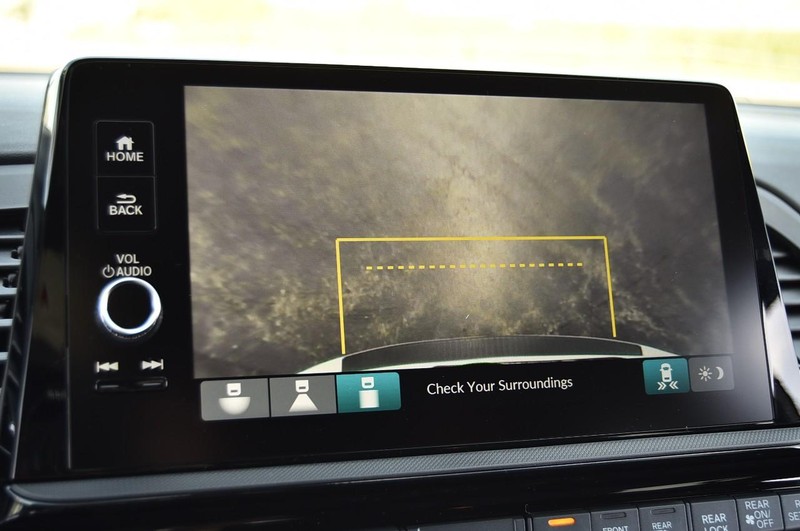 Honda Odyssey Vehicle Full-screen Gallery Image 15