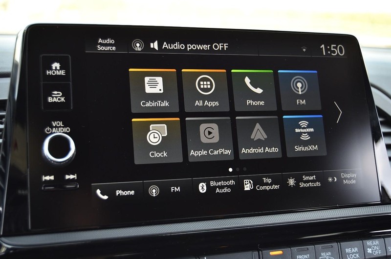 Honda Odyssey Vehicle Full-screen Gallery Image 16