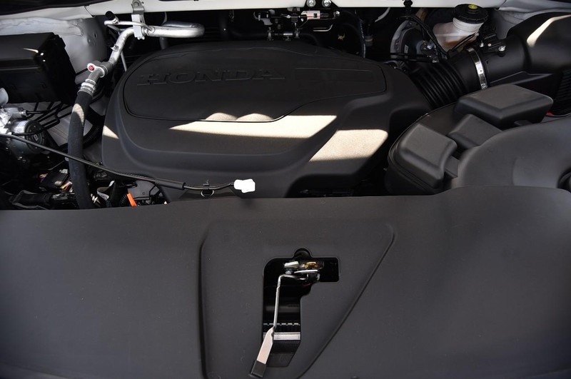 Honda Odyssey Vehicle Full-screen Gallery Image 33