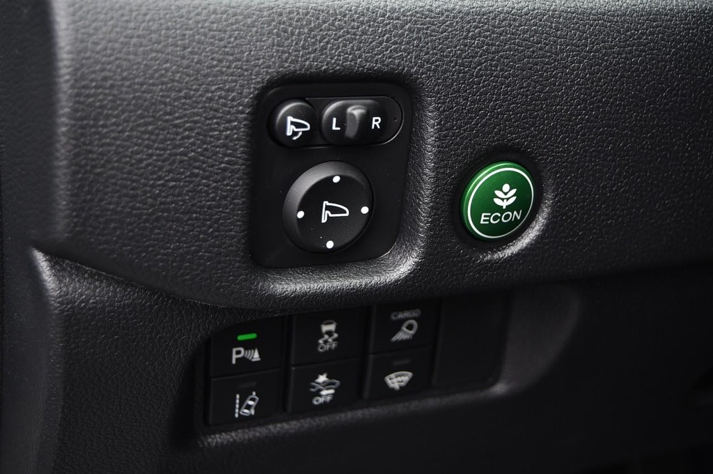 Honda Ridgeline Vehicle Image 13