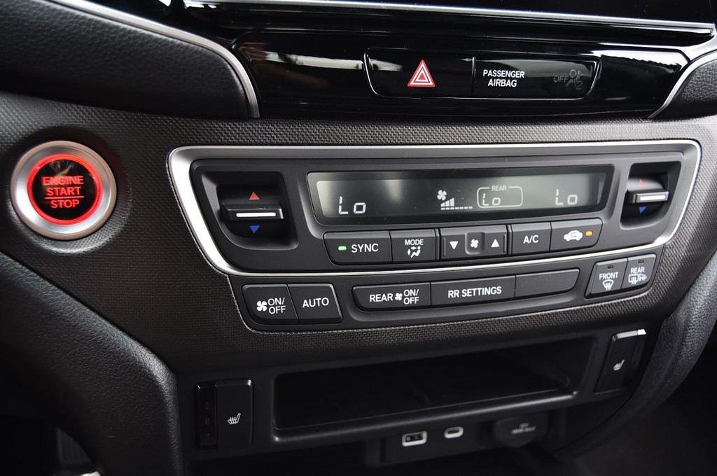 Honda Ridgeline Vehicle Image 19