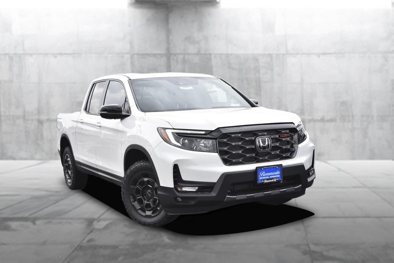 Honda Ridgeline Vehicle Image 02