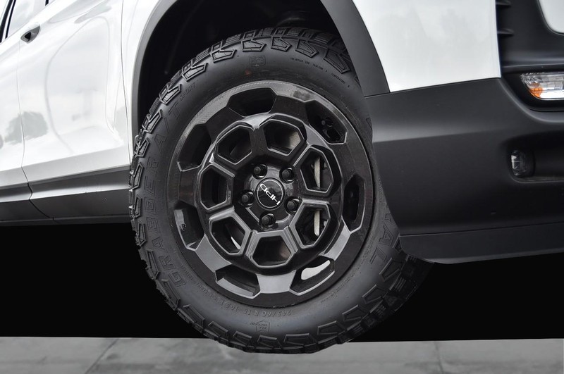 Honda Ridgeline Vehicle Image 03