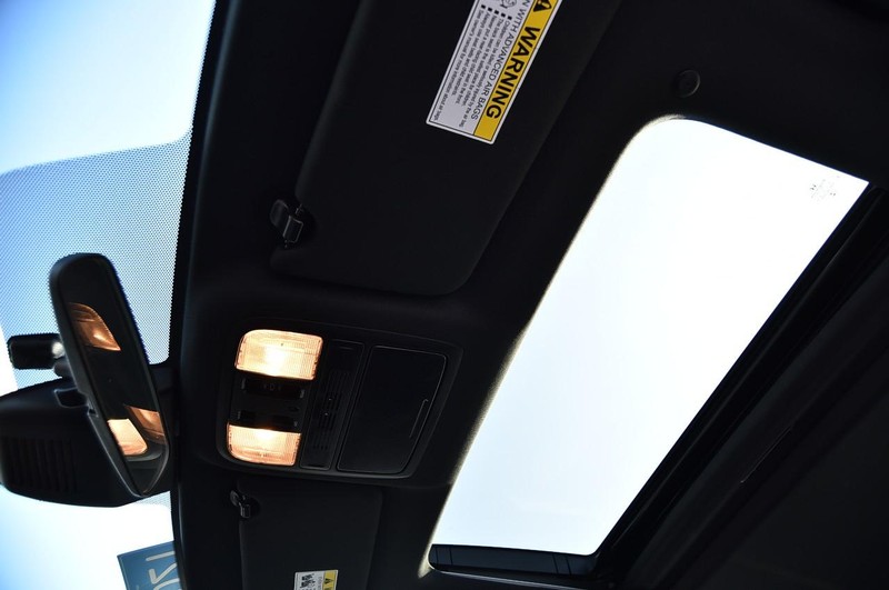 Honda Accord Sedan Vehicle Image 24