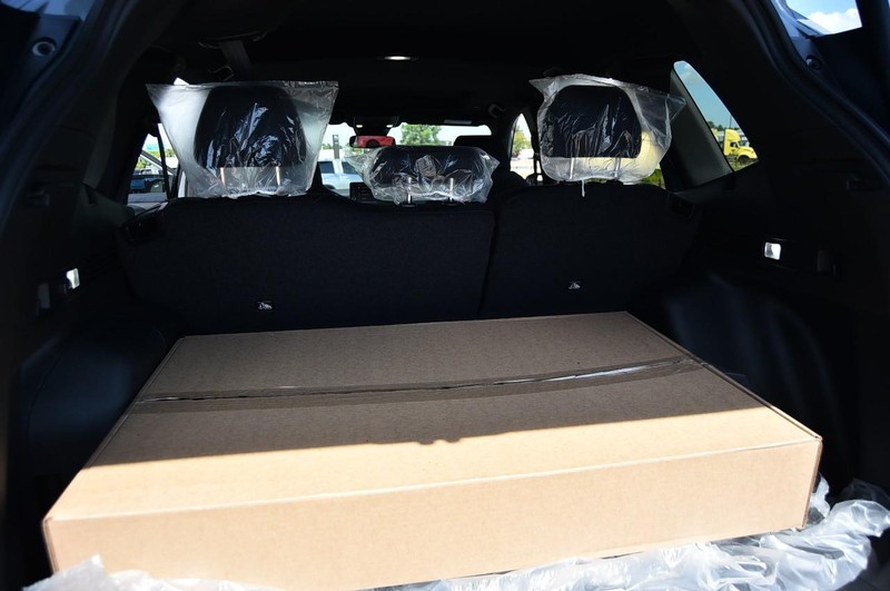 Honda CR-V Hybrid Vehicle Image 26