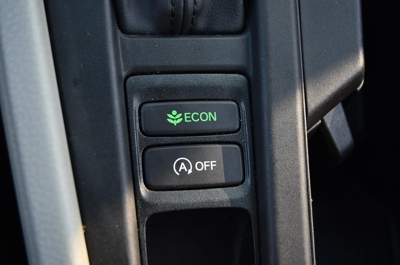 Honda Accord Sedan Vehicle Image 15
