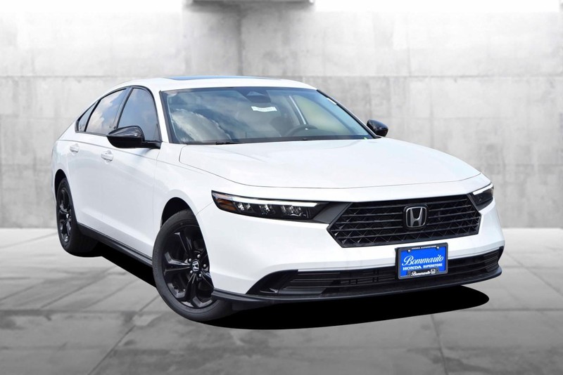 Honda Accord Sedan Vehicle Image 02