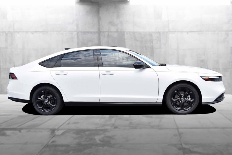 Honda Accord Sedan Vehicle Image 05