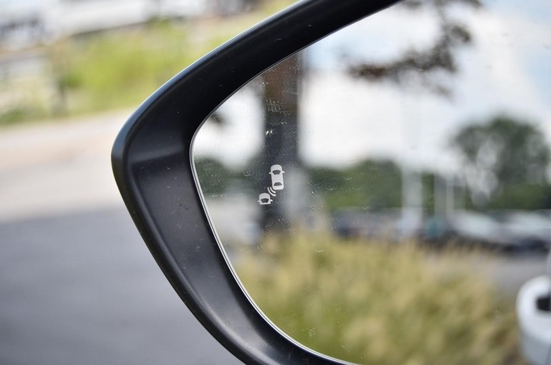 Honda Accord Sedan Vehicle Image 09