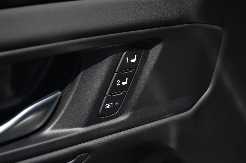 Honda Accord Hybrid Vehicle Image 09