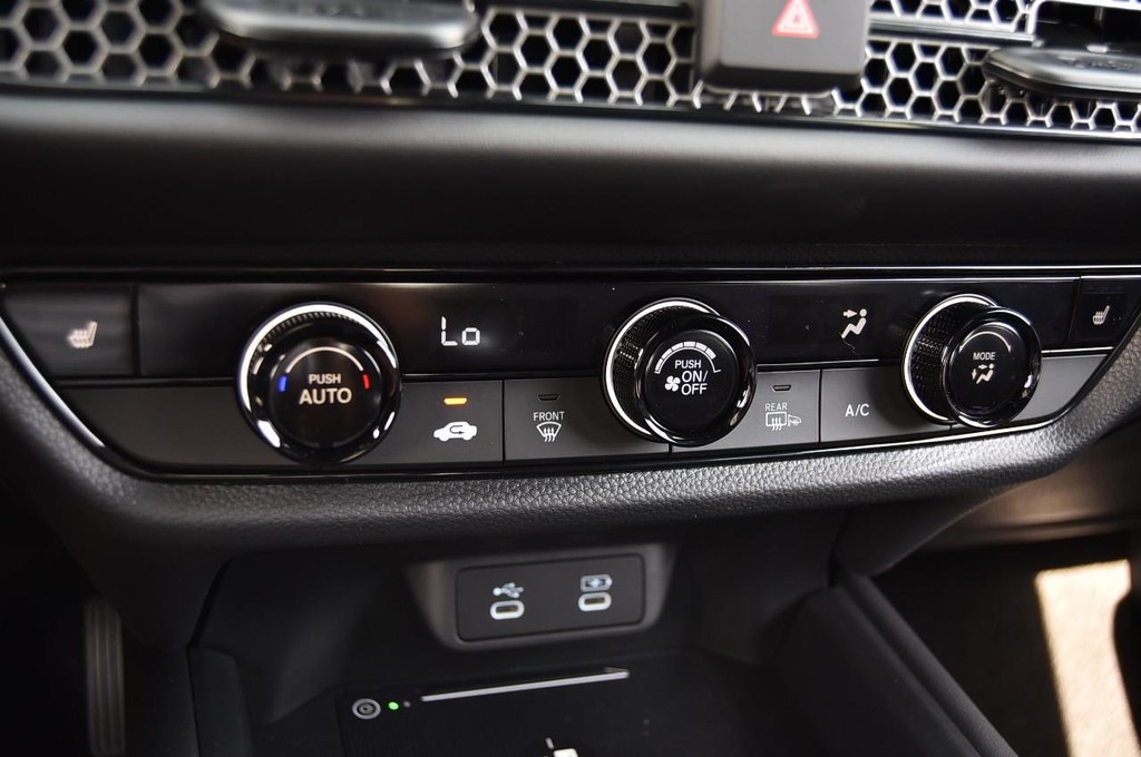 Honda HR-V Vehicle Image 16