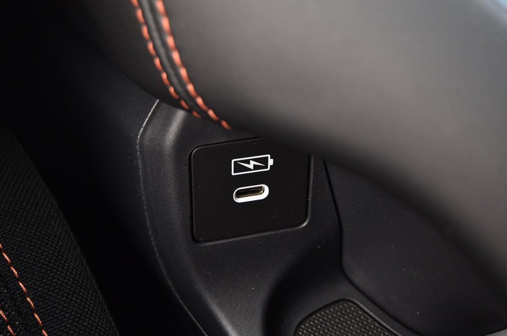 Honda HR-V Vehicle Image 19