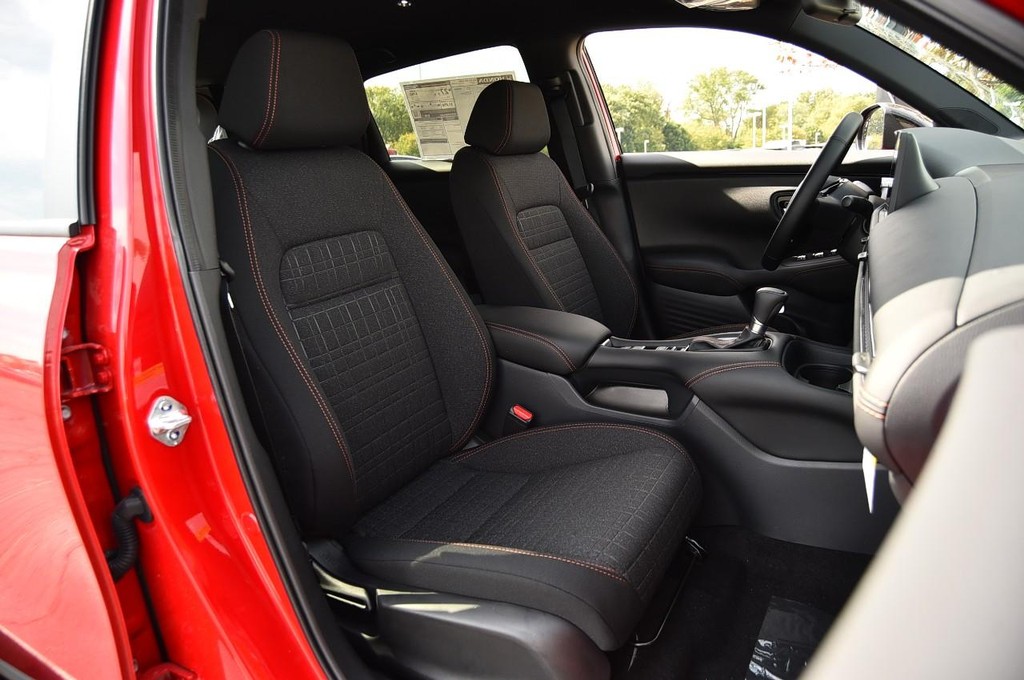 Honda HR-V Vehicle Image 23