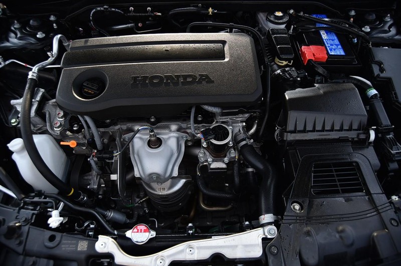 Honda Civic Hatchback Vehicle Image 23