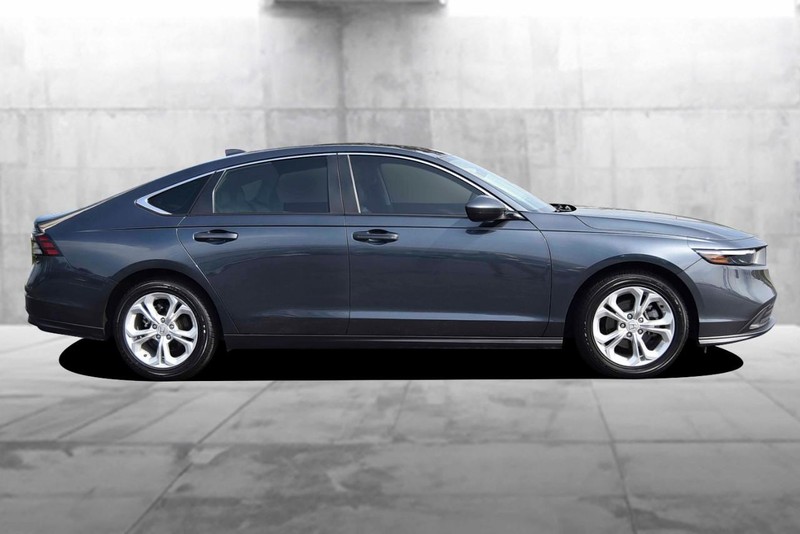Honda Accord Sedan Vehicle Image 05