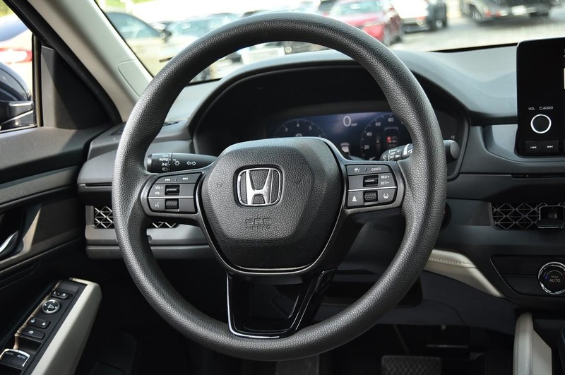 Honda Accord Sedan Vehicle Image 08