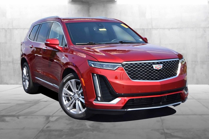 Cadillac XT6 Vehicle Image 02