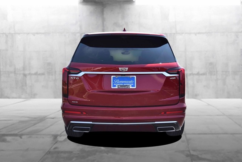 Cadillac XT6 Vehicle Image 06