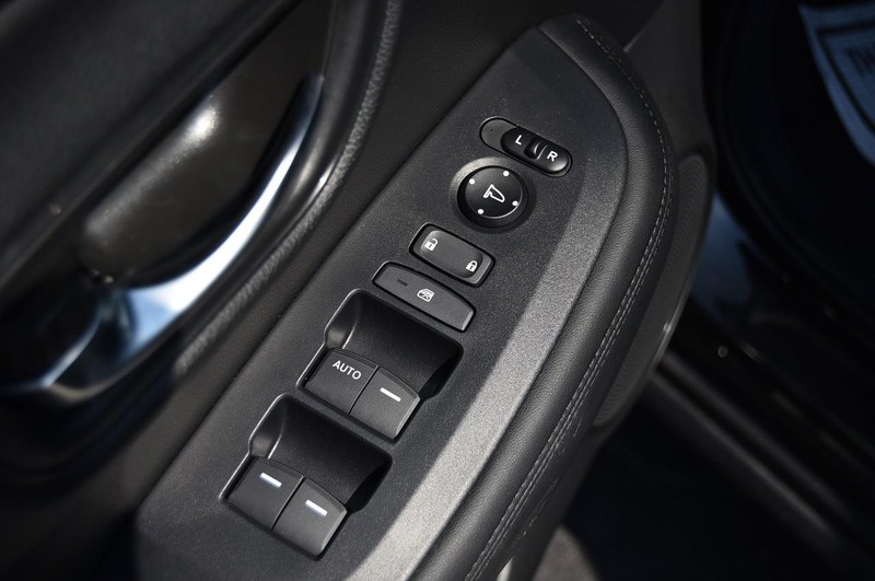 Honda HR-V Vehicle Image 08