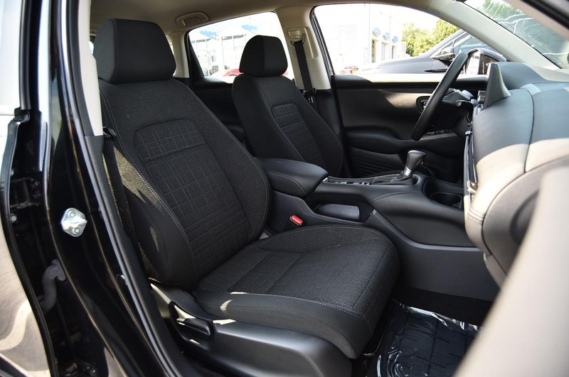 Honda HR-V Vehicle Image 19