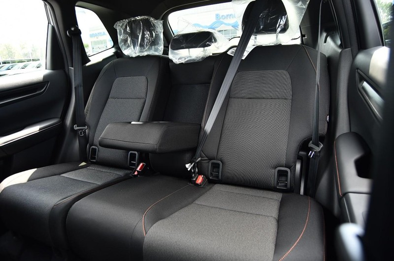 Honda CR-V Hybrid Vehicle Image 23