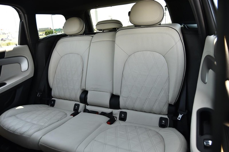 MINI Countryman Vehicle Image 23