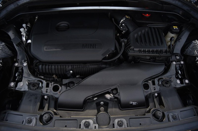 MINI Countryman Vehicle Image 27