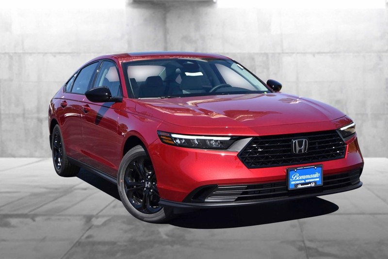 Honda Accord Sedan Vehicle Image 02