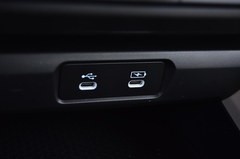 Honda Accord Sedan Vehicle Image 14