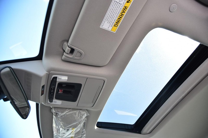 Honda Accord Sedan Vehicle Image 20