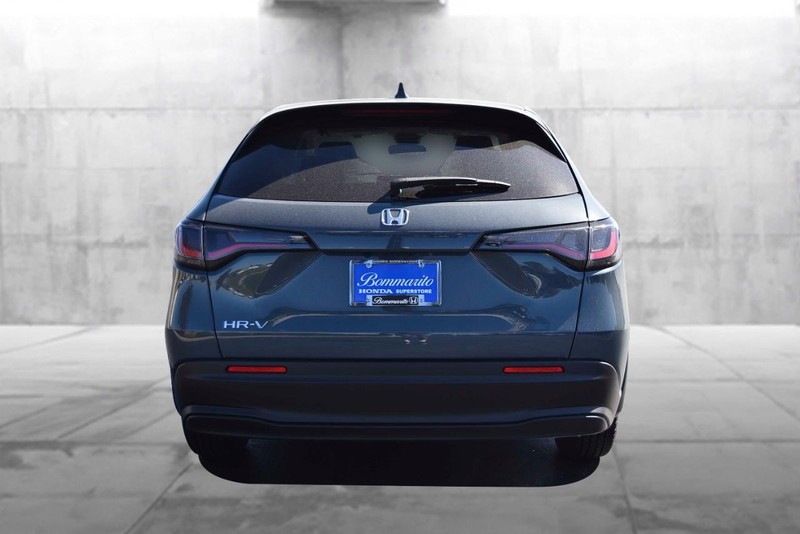 Honda HR-V Vehicle Image 06