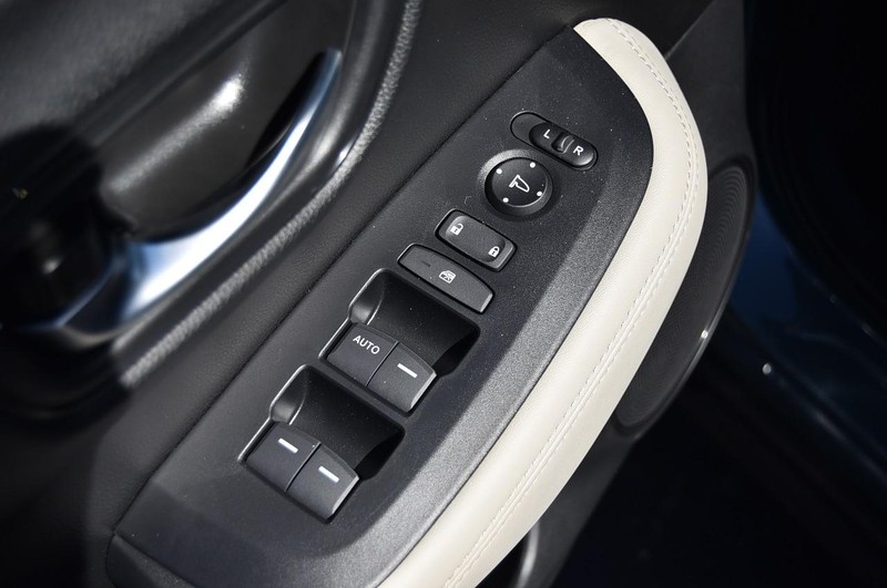 Honda HR-V Vehicle Image 08