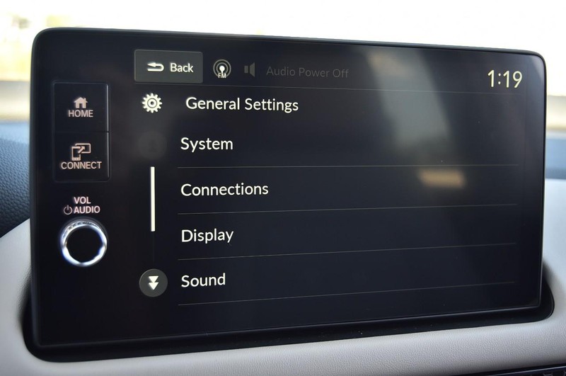 Honda HR-V Vehicle Image 14