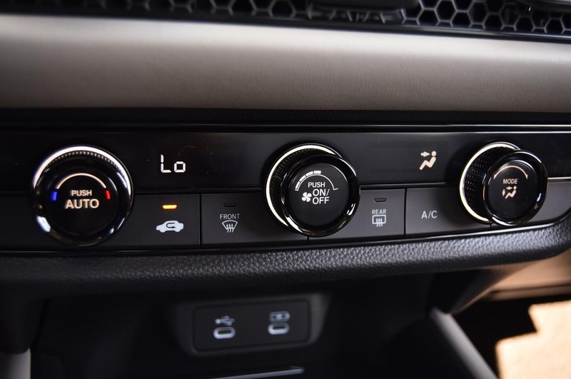 Honda HR-V Vehicle Image 15