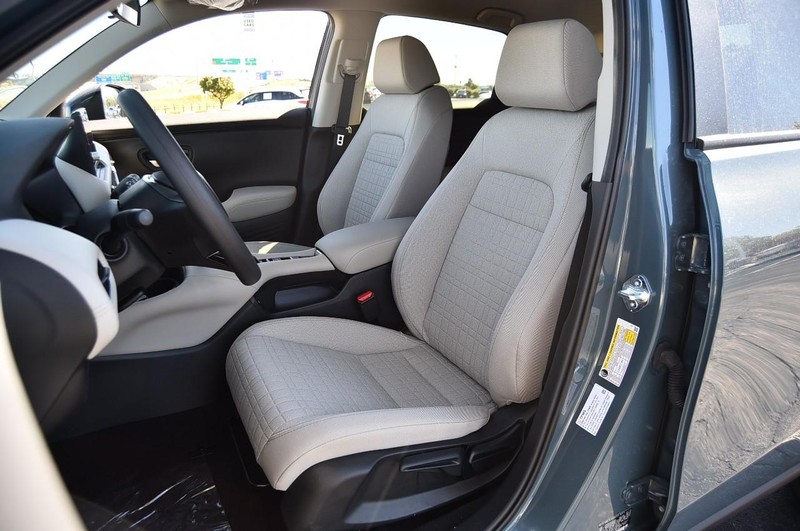 Honda HR-V Vehicle Image 21