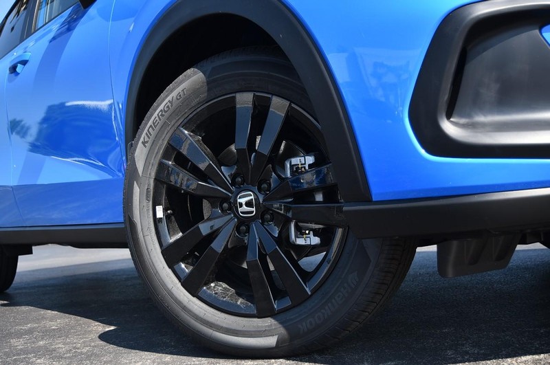Honda HR-V Vehicle Image 03