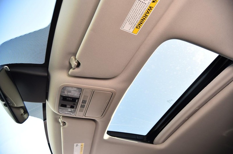 Honda Odyssey Vehicle Image 24