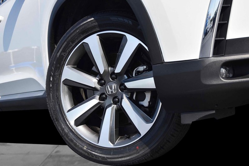 Honda Pilot Vehicle Image 03