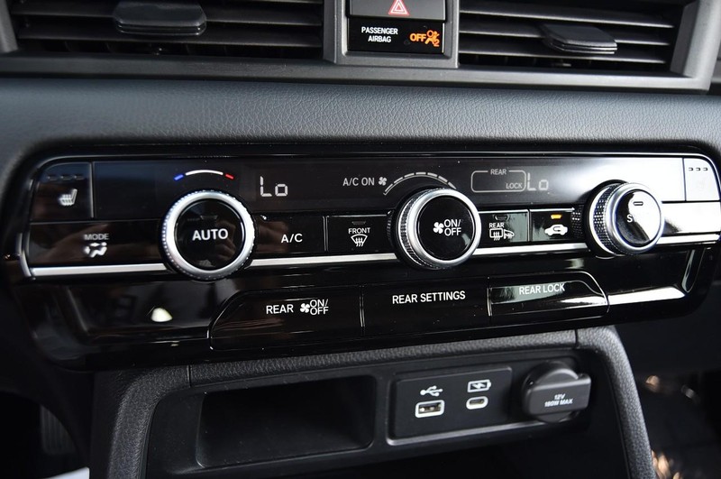 Honda Pilot Vehicle Image 15
