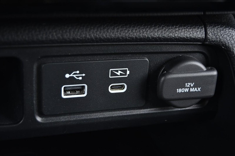 Honda Pilot Vehicle Image 16